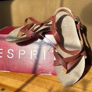 ESPRIT LEATHER SANDALS, NWOT, brown, SZ8M